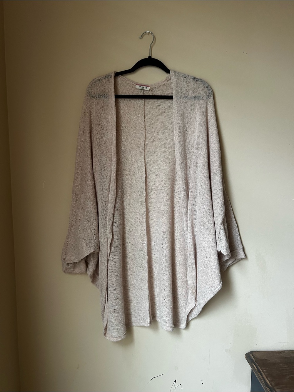 ANDREE BY UNIT Open-Front Cream Knit Shrug